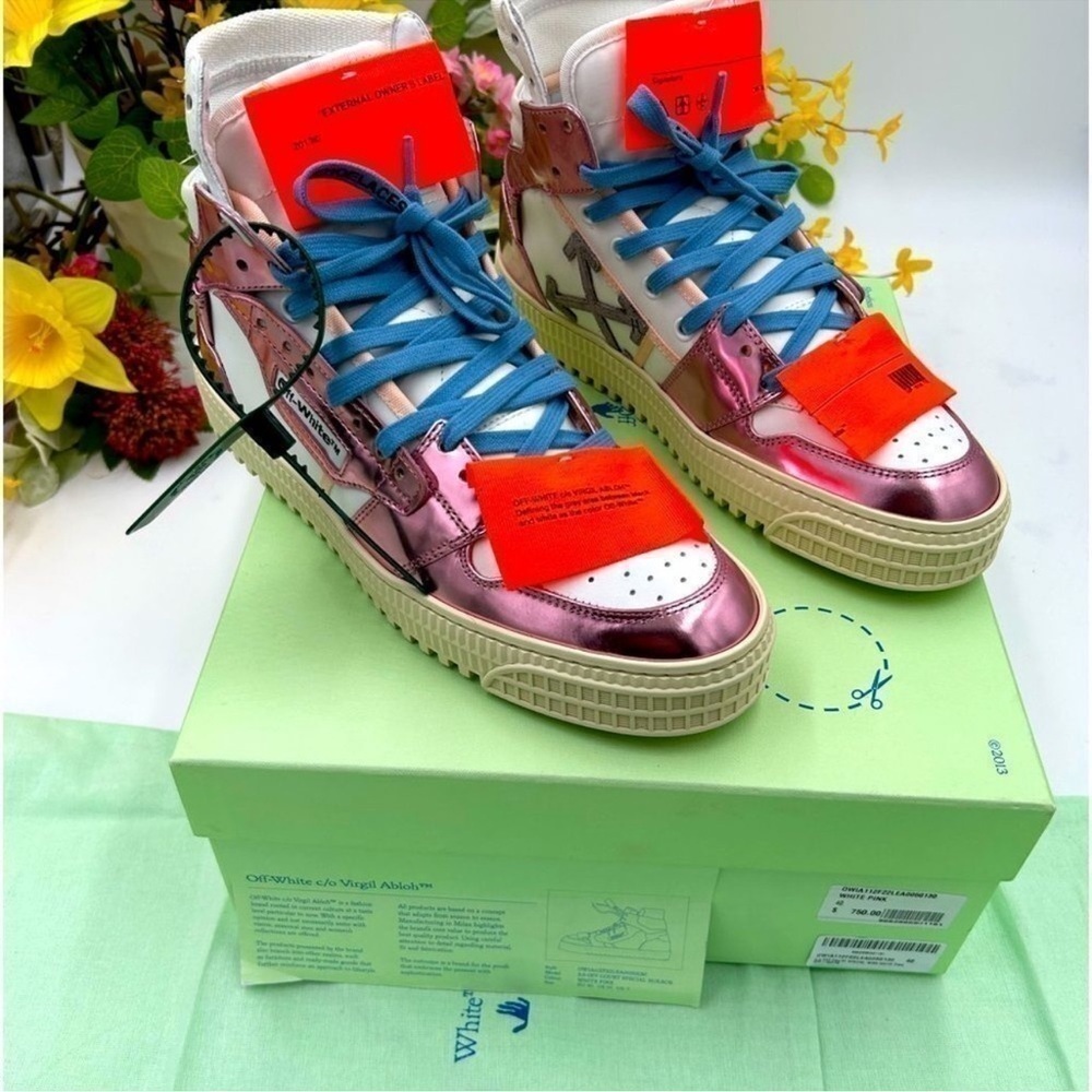 Women’s off-white special edition, high top sneaker size 40 made in Italy